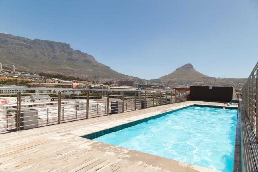 2 Bedroom Property for Sale in Zonnebloem Western Cape